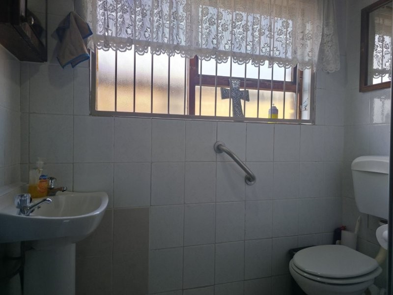 3 Bedroom Property for Sale in Wavecrest Eastern Cape